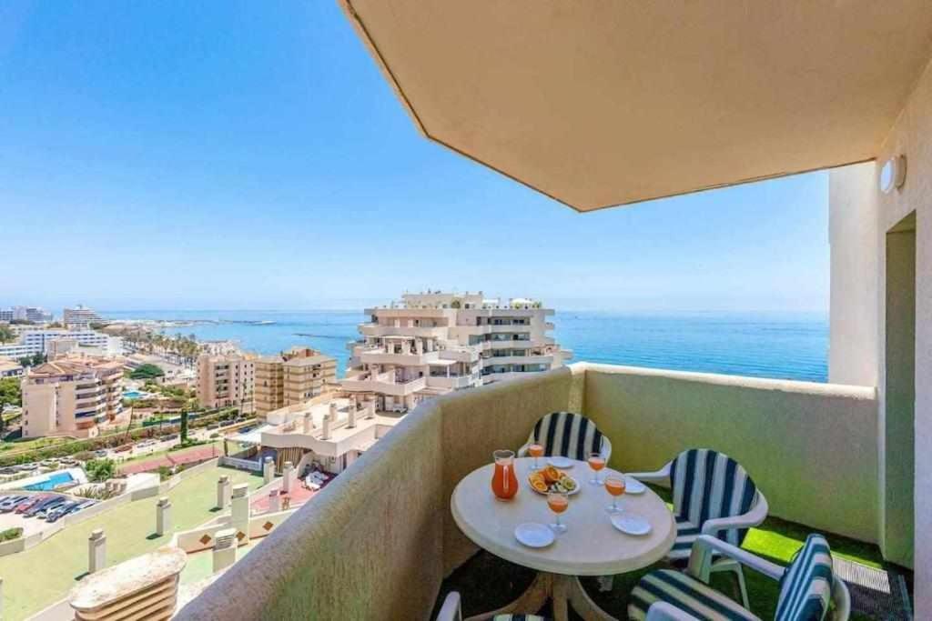 Benalbeach Apartamento Con Vistas Maravillosas Málaga Exterior foto